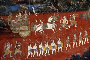 Det indre af sølvpagodens sammensatte vægge er dækket af vægmalerier, der viser historier fra Reamker, dvs. Khmer-versionen af det klassiske indiske epos, Ramayana. Nogle dele af vægmalerierne er forringet og vejrskadet. Vægmalerierne var p af Unbekannt