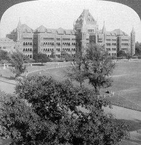 High Court og den nordlige ende af Rotten Row, Bombay, Indien, 1903. af Underwood and Underwood