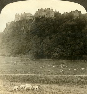 Stirling Castle, sæde for gamle konger...Skotland, ca. 1900. af Underwood and Underwood