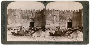 Damaskus-porten, den nordlige indgang til Jerusalem, Palæstina, 1896. af Underwood and Underwood