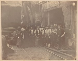 Uden titel [Ironworkers at the West Point Foundry, Cold Spring, New York] af Unknown