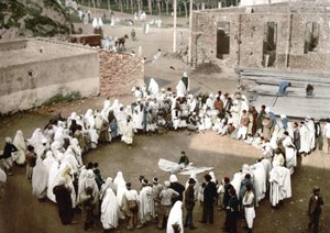 Arabiske jonglører i Algier. Fotokrom v. 1895. af Unknown artist
