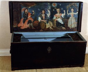 Marine Chest, Regional Prehistory Museum, Menton. af Unknown artist
