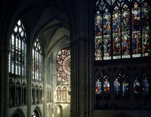 Glasmosaikvinduer og roset af katedralen i Troyes af Unknown artist