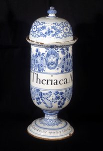 Vase et apotek af den 17 af Unknown artist