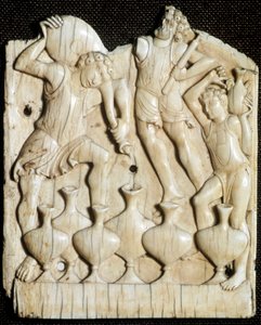 Bryllup i Kana: "" tjenerne fylder seks krukker med vand, som Jesus Kristus vil forvandle til vin""" Udskåret elfenbenstavle. London, Victoria and Albert Museum fra det 11. århundrede af Unknown artist