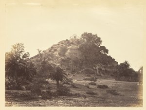[Hytte på en bjergskråning, Indien] af Unknown artist