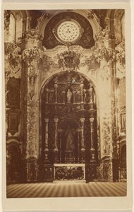 [Interiør af en uidentificeret kirke]. af Unknown artist