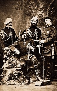 3. Carlistkrig (1872-1876): troneprætendenten i Spanien Charles de Bourbon (1848-1909) (Carlos Maria de Borbon y Austria-Este eller Charles VII), hertug af Madrid, omgiver med sine forsvarere. Sanguesa, la Rioja, Spanien Fotografi omkring 1872-1876 af Unknown photographer