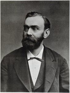 Alfred Nobel i en alder af 50 - fotografi af Unknown photographer