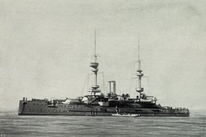 Engelsk slagskib Ocean, sænket under slaget ved Dardanellerne den 18. marts af Unknown photographer