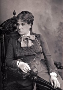 Mme Alix-Marie PASCA (1836-1906) - Portræt af Alix Pasca (1835-1914), fransk komiker. Fotografering sidst i det 19. århundrede. af Unknown photographer