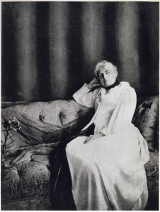 Portræt af Berthe Morisot, ca. 1893 (s/h-foto) af Unknown photographer