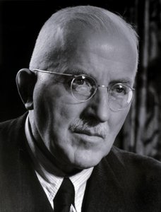 Portræt af Hermann Staudinger (foto) af Unknown photographer