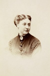 Muotokuva neiti Dunlopista, n. 1860-luku (mv/w kuva) af Unknown photographer