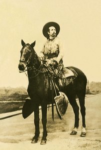 Portræt af William Frederic Cody (1846-1917), kendt som Buffalo Bill, amerikansk soldat, eventyrer og rytterskuespiller. af Unknown photographer