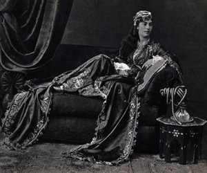 Portræt af en tyrkisk dame. Fotografi, slutningen af det 19. århundrede, Paris. Saml. Selva. af Unknown photographer