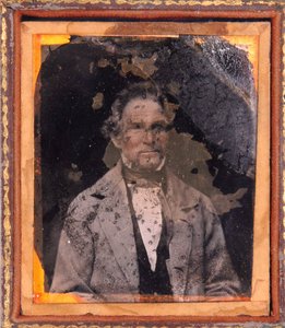 Portræt af en mand. Daguerreotypi (Daguerre) under ramme omkring 1850. af Unknown photographer