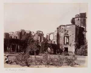 The Residency Lucknow, ca. 1885 (sepiafoto) af Unknown photographer