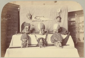Pl. XIV. Masker osv.: Salomonøerne