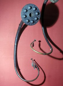 Lur, vikingeblæseinstrument.