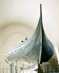Vikingeskib (drakkar) fra Gokstad ved Oslo. Oslo Bygdoy museum, Norge.