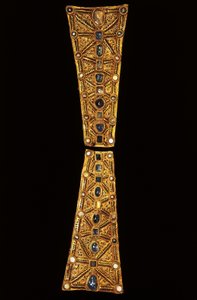 Hals på et processionskors i guld, granat og perler fra Guarrazar-skatten, 7. århundrede (guld, granat og perler)