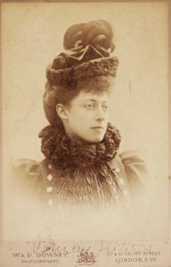 Prinsesse Victoria af Wales, slutningen af det 19. århundrede