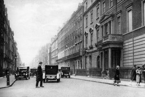 Harley Street, London, 1926-1927.