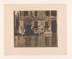 Fortøjet gondol med opbygning i en kanal i Venedig Gondol med konstruktion i Canal Grande, Venedig (original titel) af Willem Witsen (signed by artist)