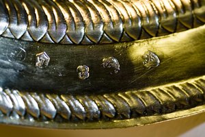 Charles II Salver til fods af William (attr. to) Normal