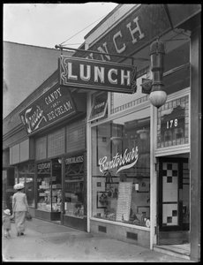 Canterbury frokostskilt på 202 (eller 178) E. 125th Street, New York City, 2. maj 1916 af William Davis Hassler
