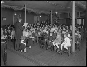 Søndagsskoleklasse i baptistkirken på 235 E. 83rd Street, New York City, 27. februar 1916 af William Davis Hassler