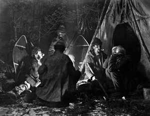 Life of the Trapper i Canada, foto af Nottman, omkring 1890. af William Notman