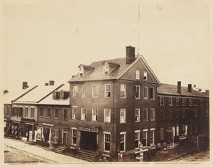 Marshall House, Alexandria, Virginia, august 1862 (albumin print monteret på vævet papir) af William Redish Pywell