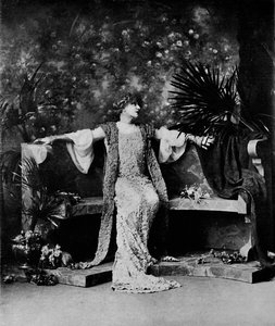 Madame Sarah Bernhardt, 1914. af William and Daniel Downey