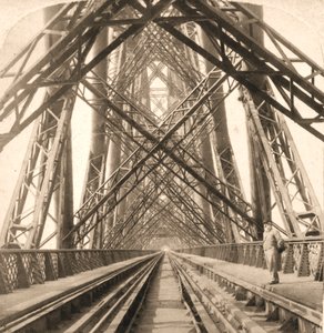 The Great Forth Bridge, Skotland, 1896. af Works and Sun Sculpture Studios