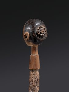 Kniv (stål og træ)