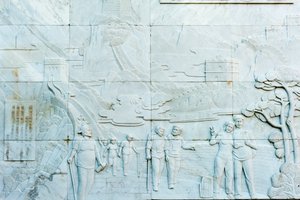 Marmorrelief forestillende mennesker; Stor væg; Jinshanling sektion; Folkerepublikken Kina af Frederick (attr. to) Barnard