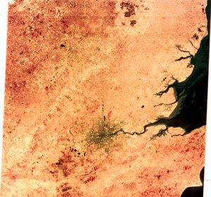 Satellitter, Jordobservation, USA Landsat-billede af det sydøstlige England af Frederick (attr. to) Barnard