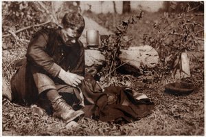 Vagabond gengiver sit tøj. 1929 (tryk) af . .