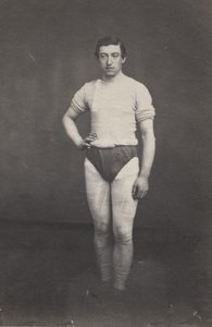Ung mand i atletisk outfit af attributed to Oliver H. Willard