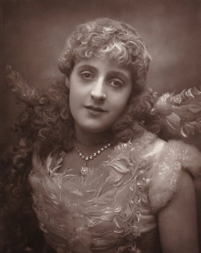 Miss Phyllis Broughton (s/h-foto) af (after) English photographer