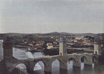 Cahors, Pont Valentre (farvet foto) af (after) French Photographer