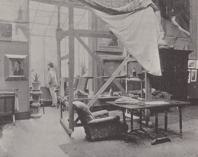 Fransk maler Paul-Albert Besnard i sit atelier (s/h foto) af (after) French Photographer