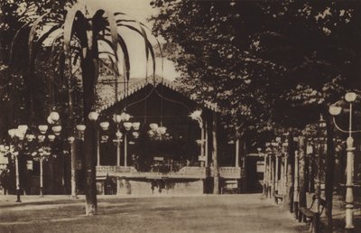 Bal Mabille-standen (s/h-billede) af (after) French Photographer