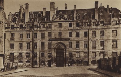 Hovedindgangen til Lycee Louis-le-Grand i 1887 (s/h foto) af (after) French Photographer