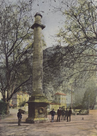 Monument af Laura og Petrarch (farvet foto) af (after) French Photographer