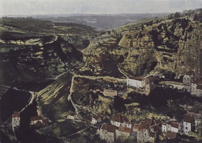 Roc-Amadour, Udsigt over Causse de Gramat (farvet foto) af (after) French Photographer