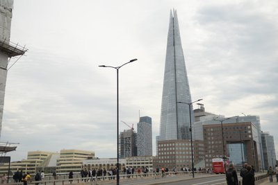 London Bridge over Themsen i hjertet af London af Albert Mansour